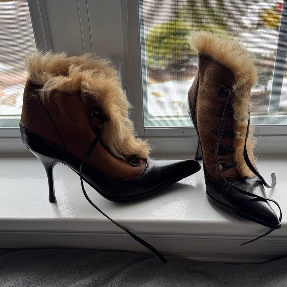 Giuseppe Zanotti Black and Brown Heeled Boots - Picture 3 of 7